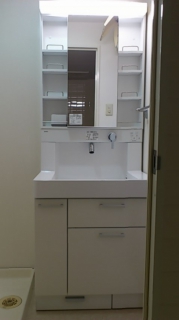 �摜(179x320)�E�g��摜(370x660)