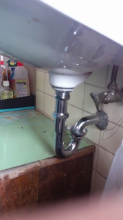 �摜(179x320)�E�g��摜(370x660)