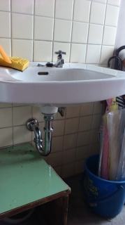 �摜(179x320)�E�g��摜(370x660)