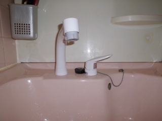 �摜(320x239)�E�g��摜(615x461)