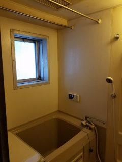 �摜(240x320)�E�g��摜(303x404)