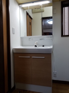 �摜(240x320)�E�g��摜(303x404)