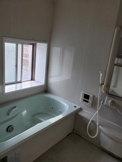 �摜(240x320)�E�g��摜(303x404)