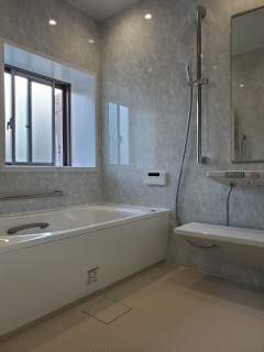 �摜(240x320)�E�g��摜(303x404)