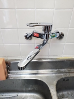 �摜(240x320)�E�g��摜(303x404)