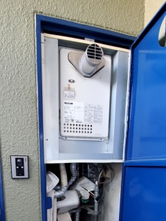 �摜(240x320)�E�g��摜(495x660)