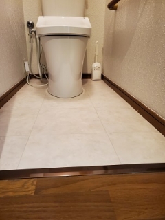 �摜(240x320)�E�g��摜(303x404)